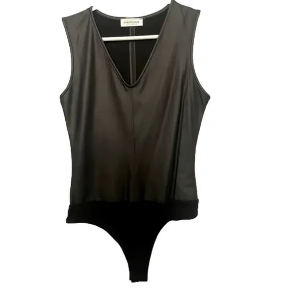 First Love Faux Leather Bodysuit Small NWT Sleeveless V-Neck Black Sleek Edgy - Picture 2 of 4